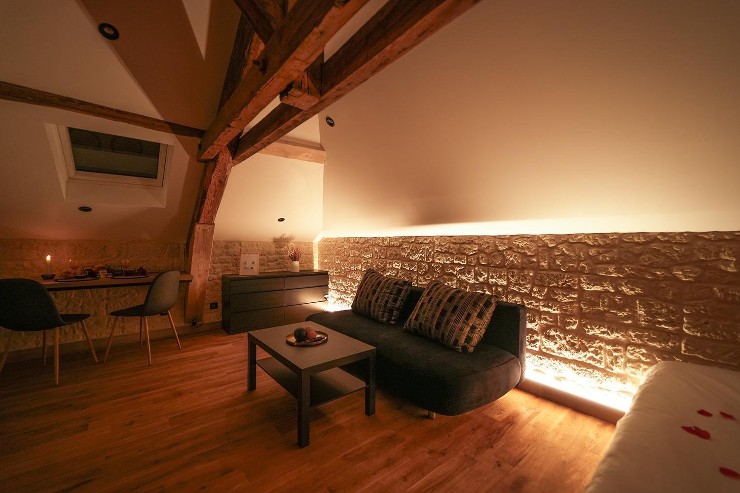 Evasion Chic, Spa Et Sauna Sous Les Toits Нанси Экстерьер фото